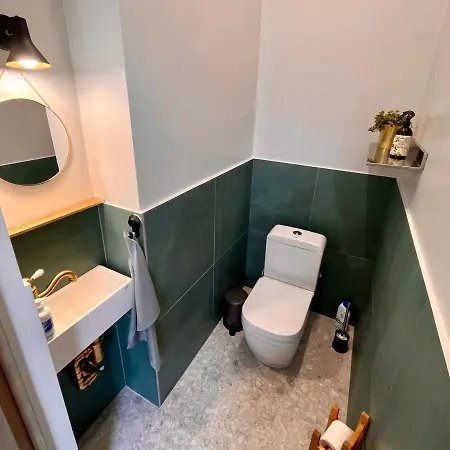 Library House Quiet&compact 2 Rooms&beds * 里加